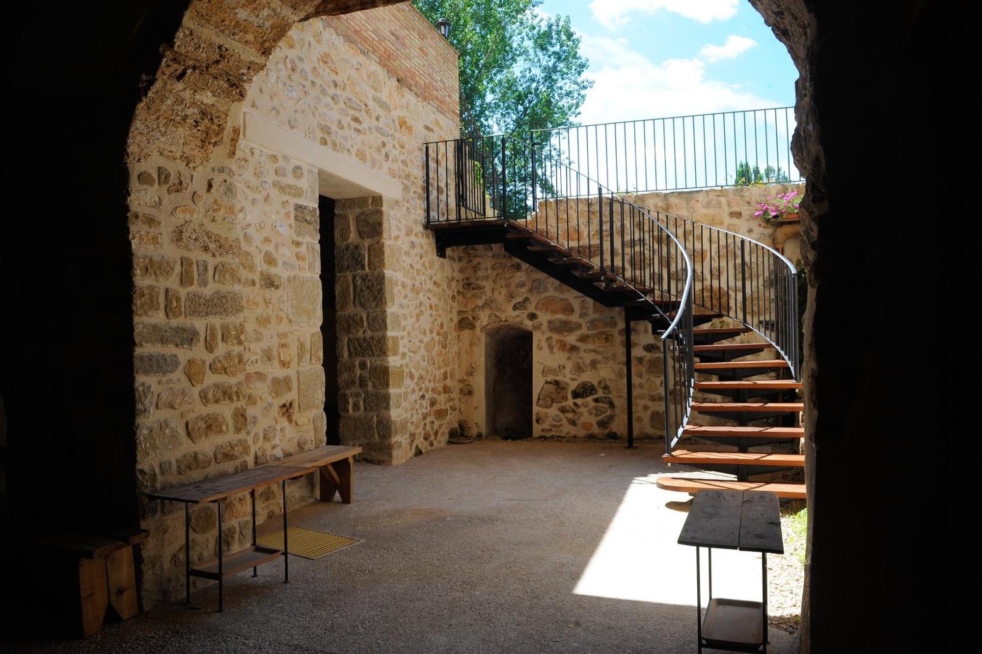 Font Del Pas Hotel Beceite Buitenkant foto