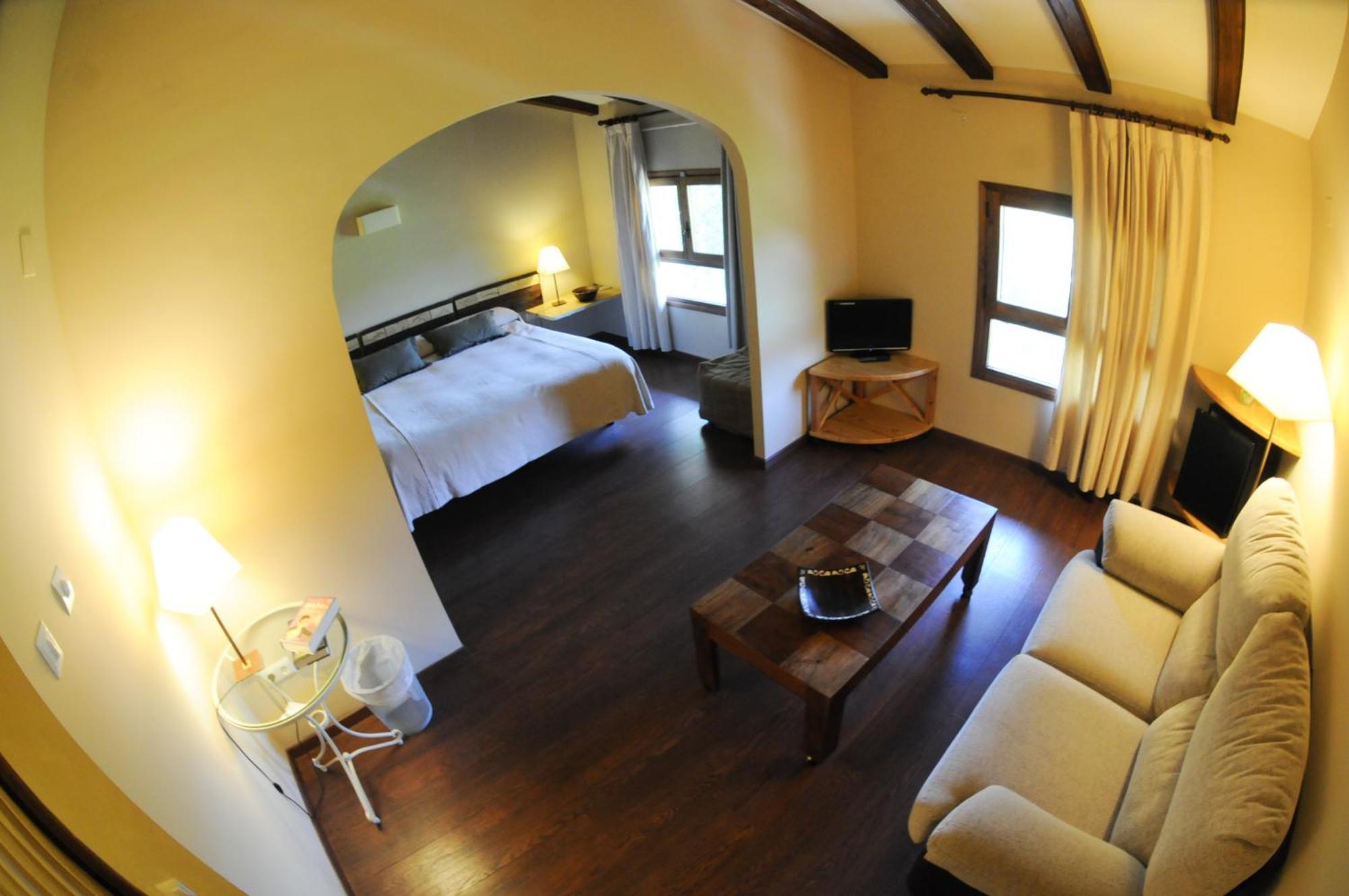 Font Del Pas Hotel Beceite Buitenkant foto
