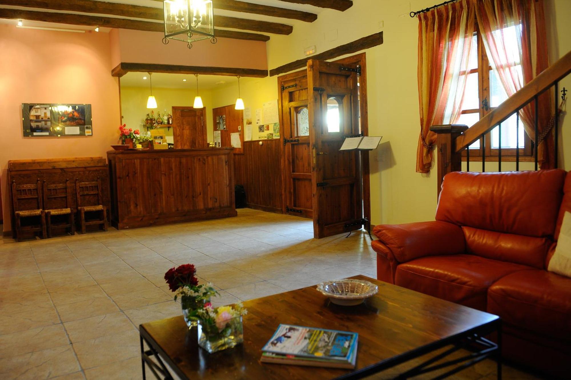 Font Del Pas Hotel Beceite Buitenkant foto