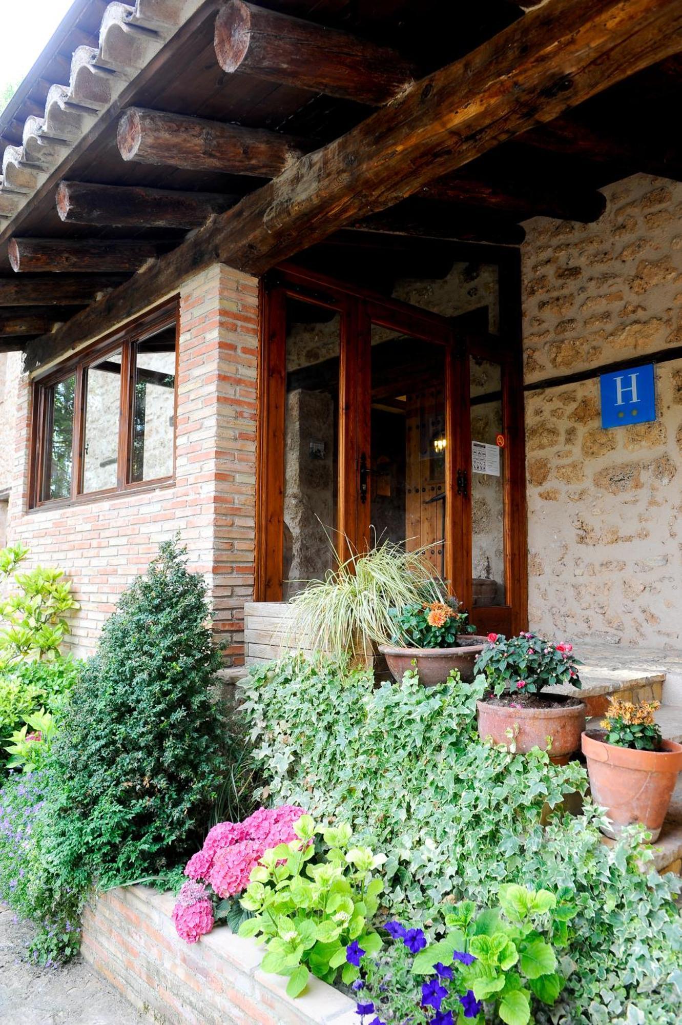 Font Del Pas Hotel Beceite Buitenkant foto