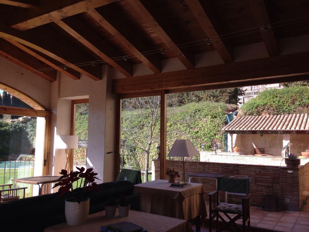 Font Del Pas Hotel Beceite Buitenkant foto