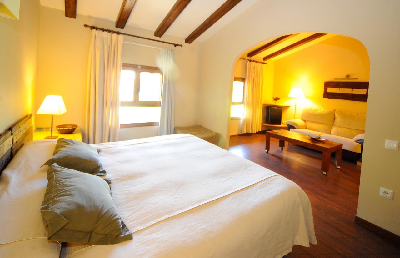 Font Del Pas Hotel Beceite Buitenkant foto