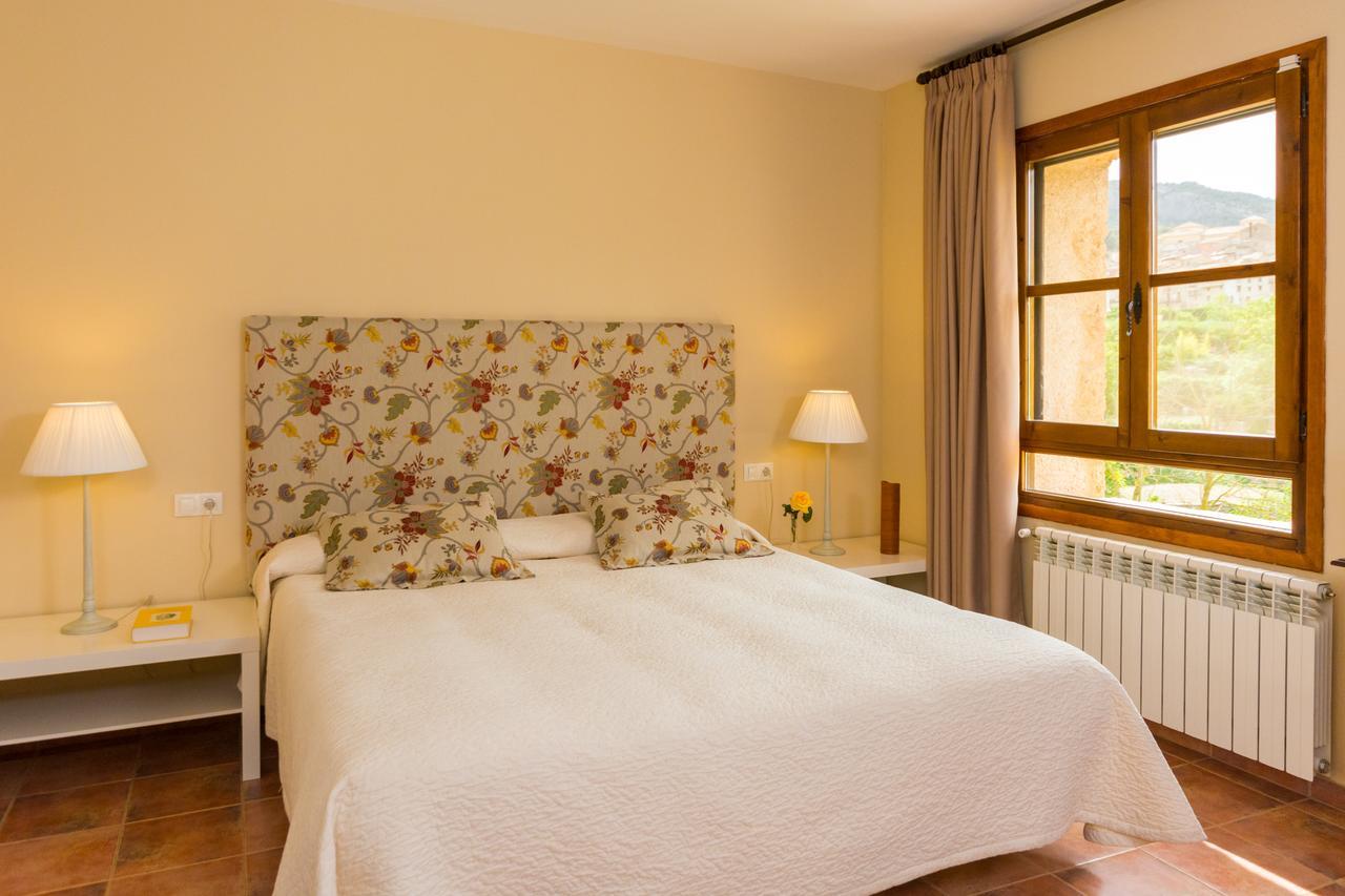 Font Del Pas Hotel Beceite Buitenkant foto